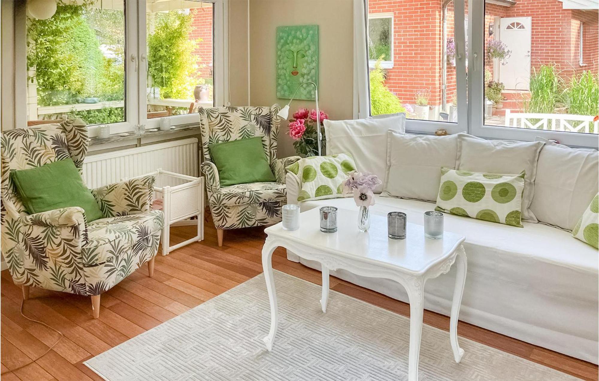 1 Bedroom Amazing Home In Hoellviken Exterior photo